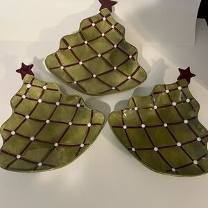 Pottery Barn Set 3  Seasons Greetings Christmas Tree Serving Plates